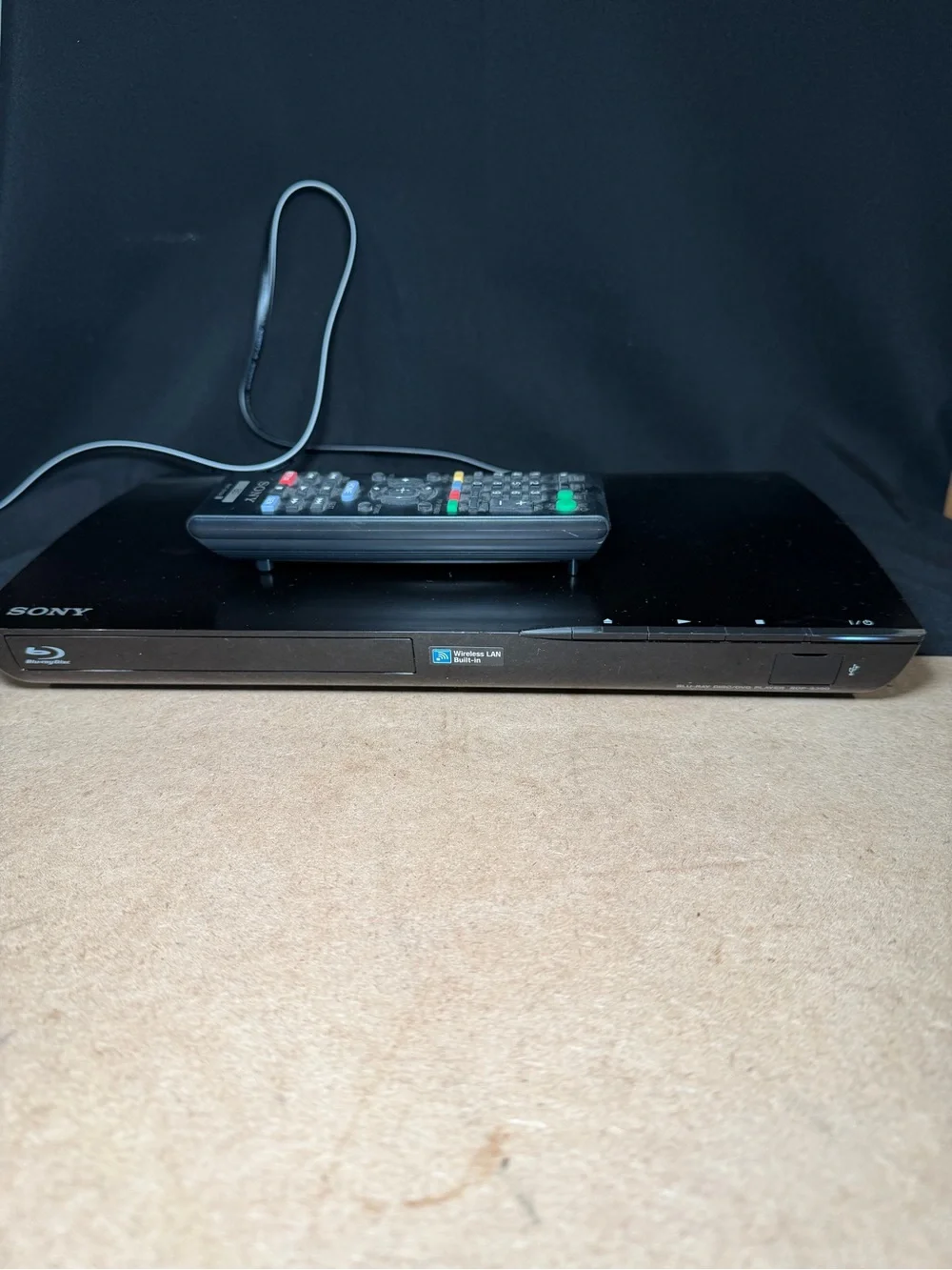 Sony BDP-S390 Blu-Ray Player WiFi W/ OEM Remote + HDMI Cable Not Fully Tested